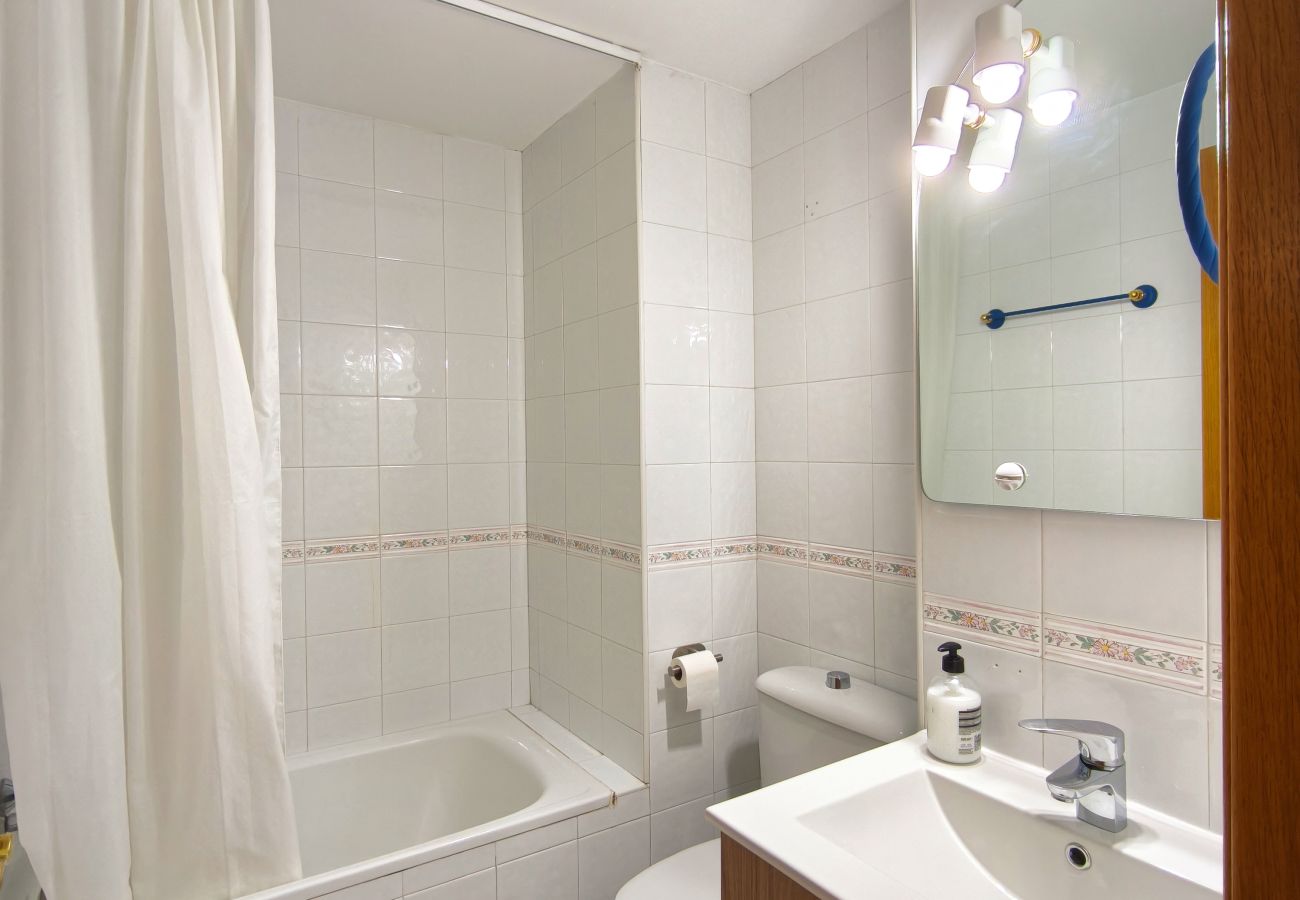 Apartment in Torremolinos - Barbarela Center